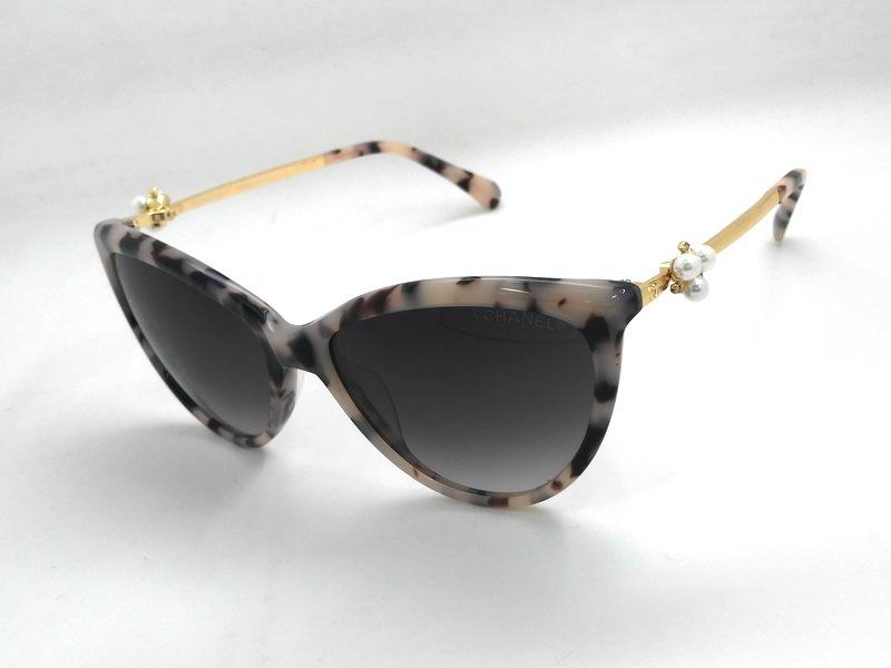CHNL Sunglasses AAAA-1254