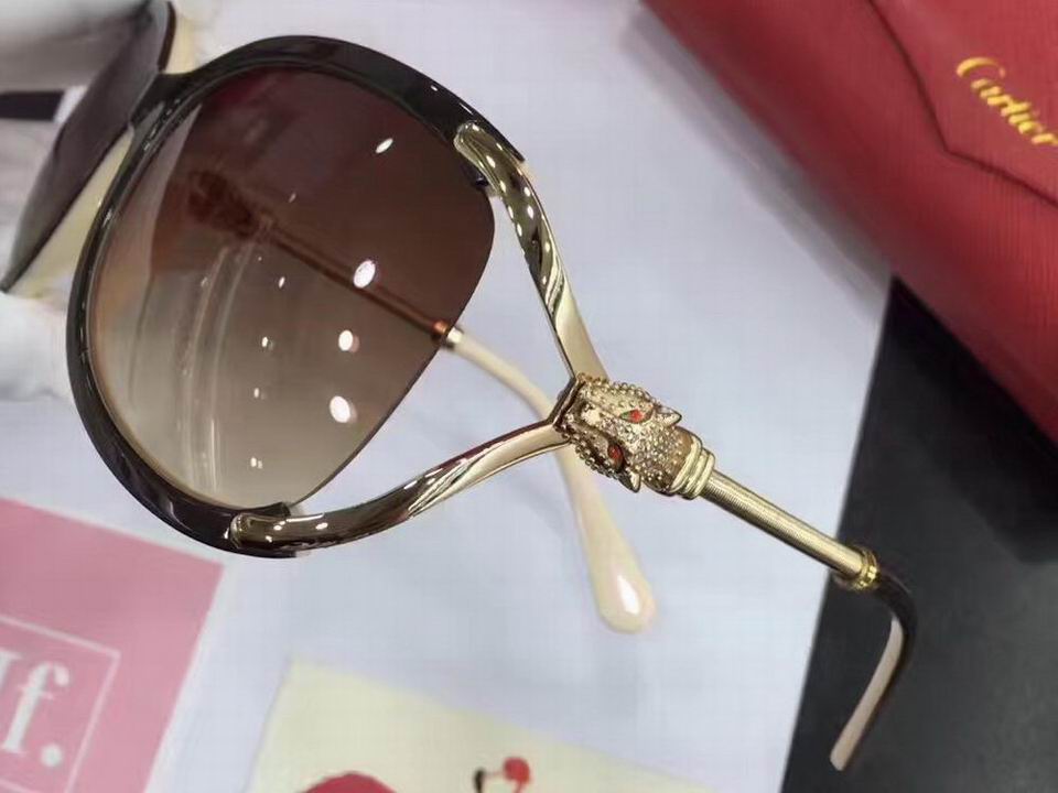 Cartier Sunglasses AAAA-568