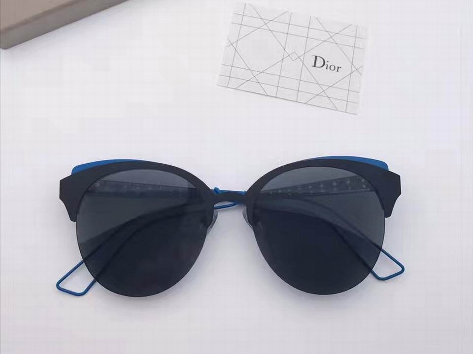 Dior Sunglasses AAAA-1262