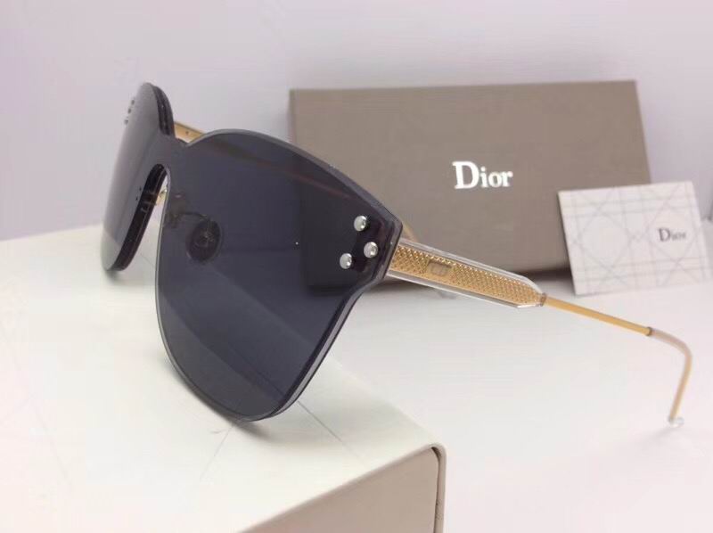 Dior Sunglasses AAAA-1362