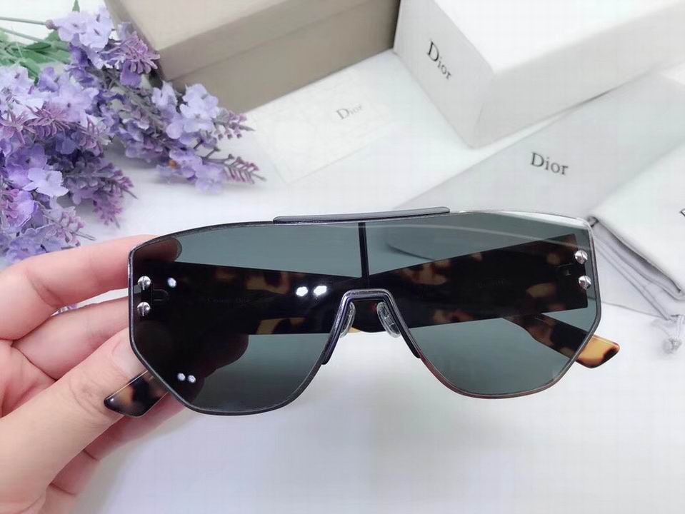 Dior Sunglasses AAAA-1369