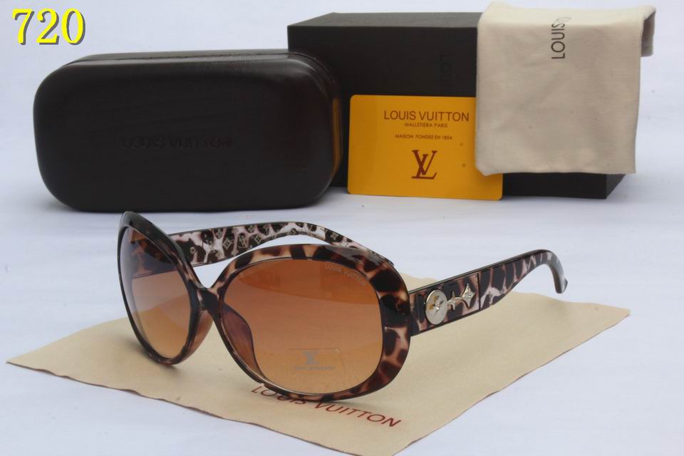 LV Sunglasses AAA-030