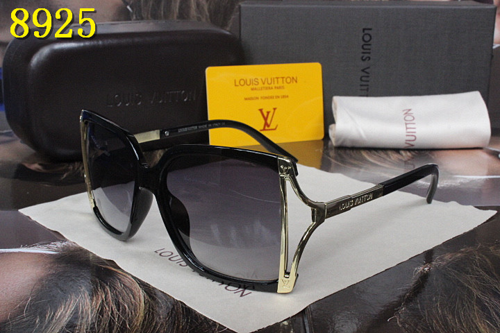 LV Sunglasses AAA-055