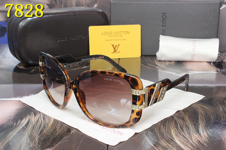 LV Sunglasses AAA-107