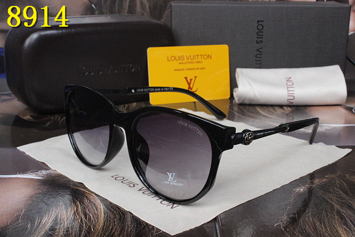 LV Sunglasses AAA-110