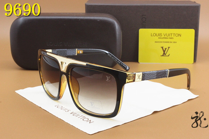 LV Sunglasses AAA-163
