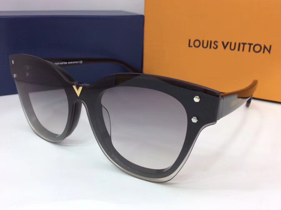 LV Sunglasses AAAA-718