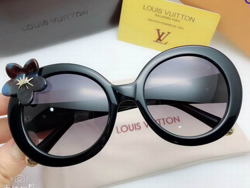 LV Sunglasses AAAA-762