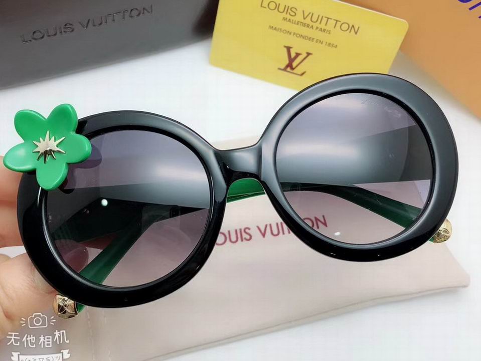 LV Sunglasses AAAA-768