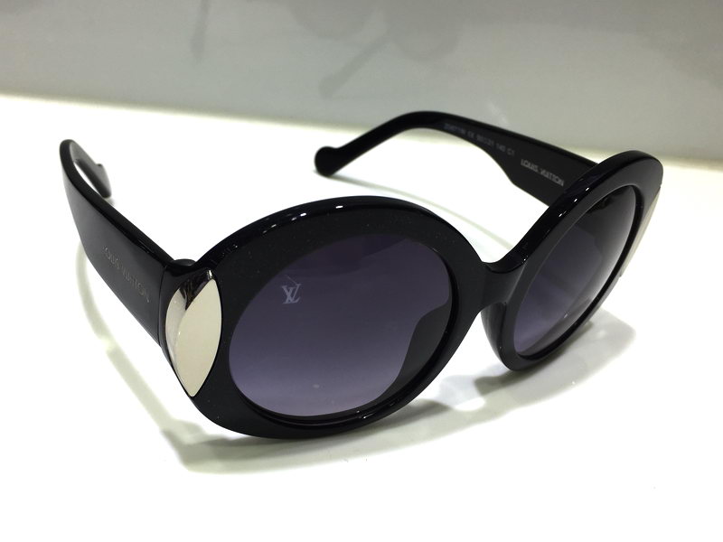 LV Sunglasses AAAA-775