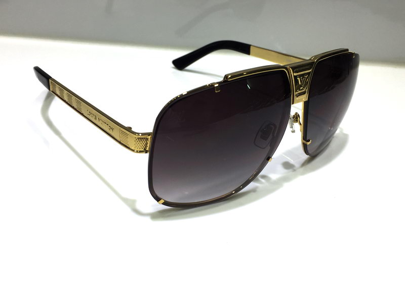 LV Sunglasses AAAA-790