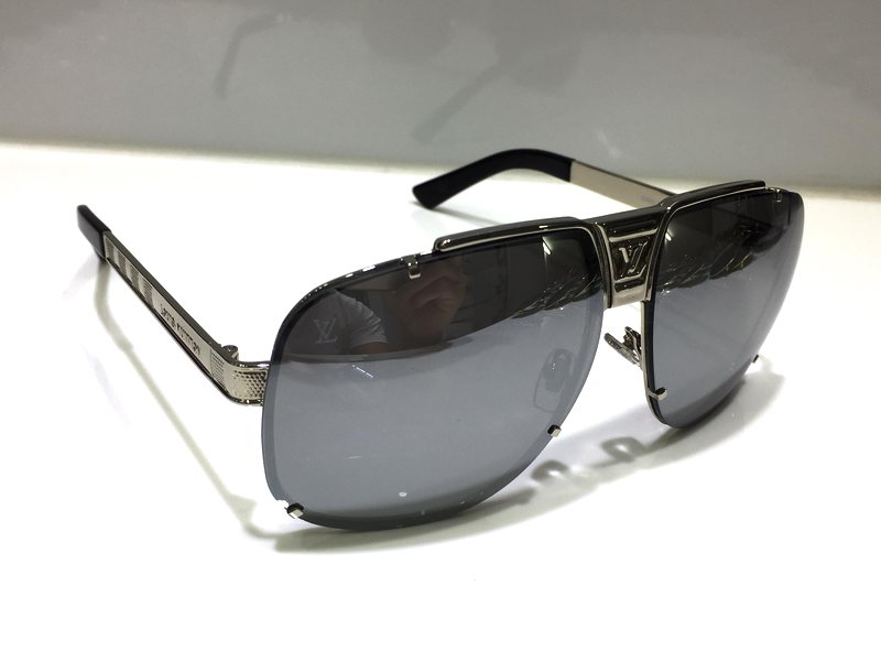 LV Sunglasses AAAA-792
