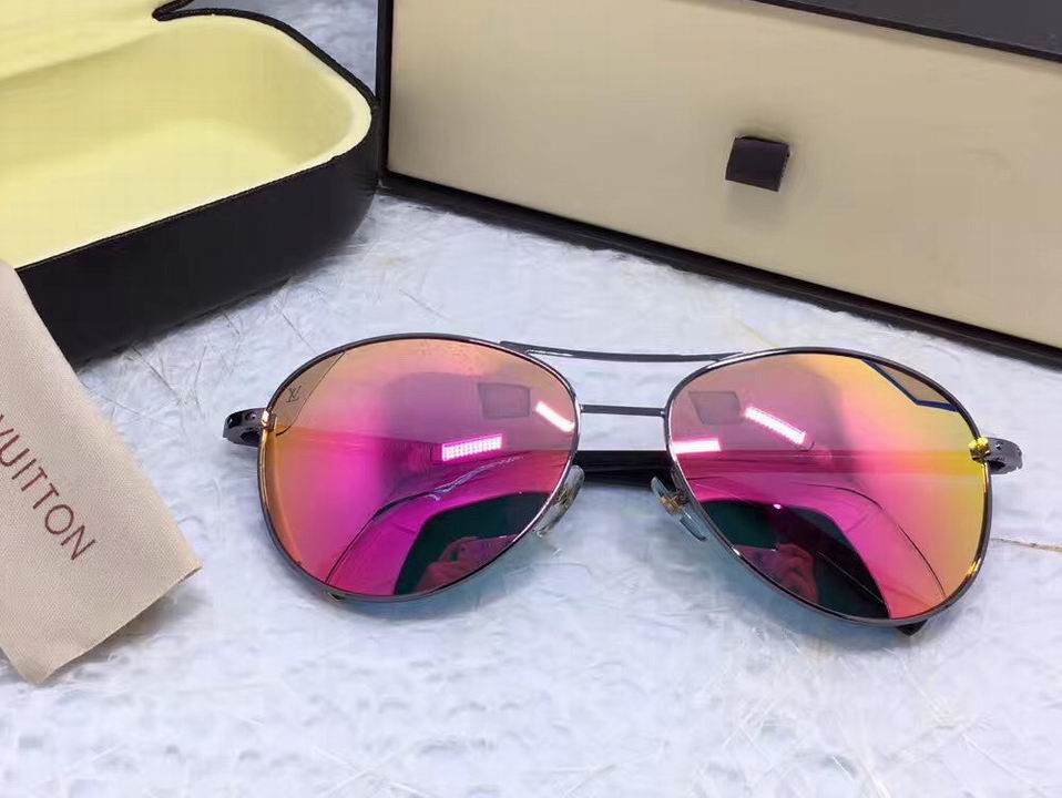 LV Sunglasses AAAA-805