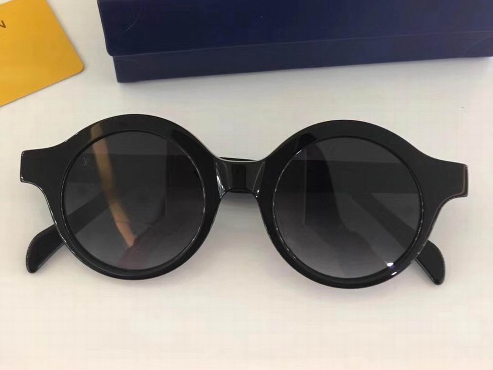 LV Sunglasses AAAA-898