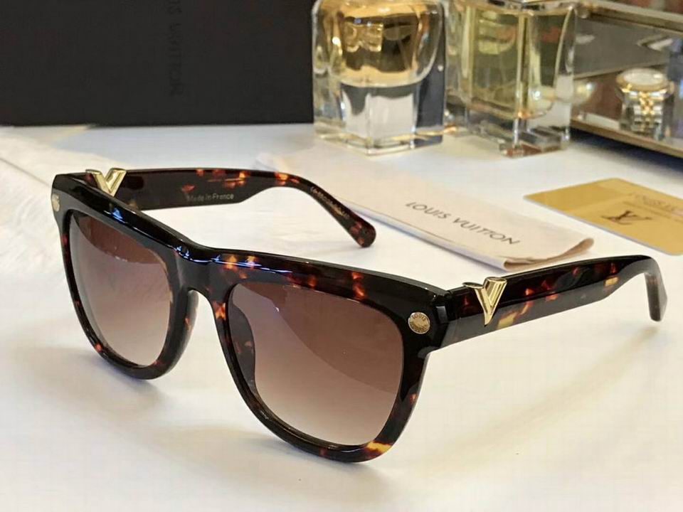 LV Sunglasses AAAA-986