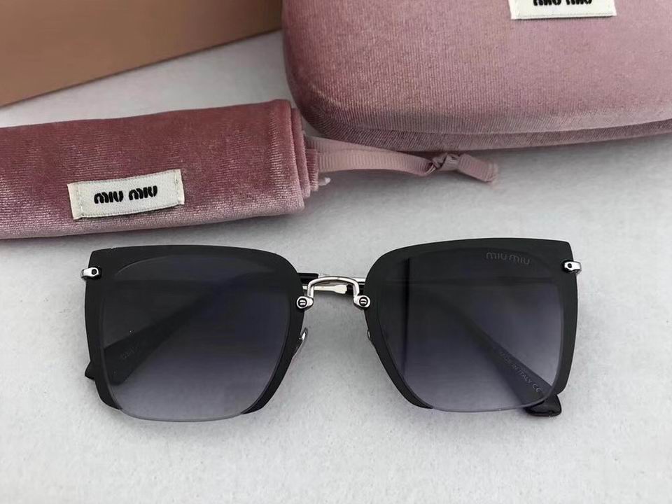 Miu Miu Sunglasses AAAA-523