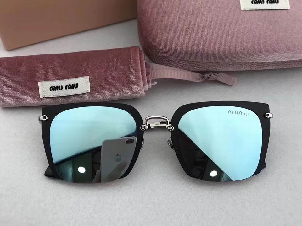 Miu Miu Sunglasses AAAA-526