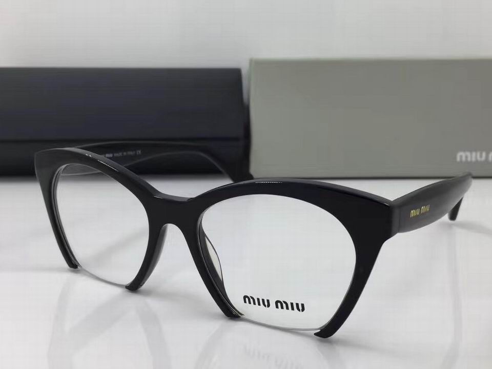 Miu Miu Sunglasses AAAA-590