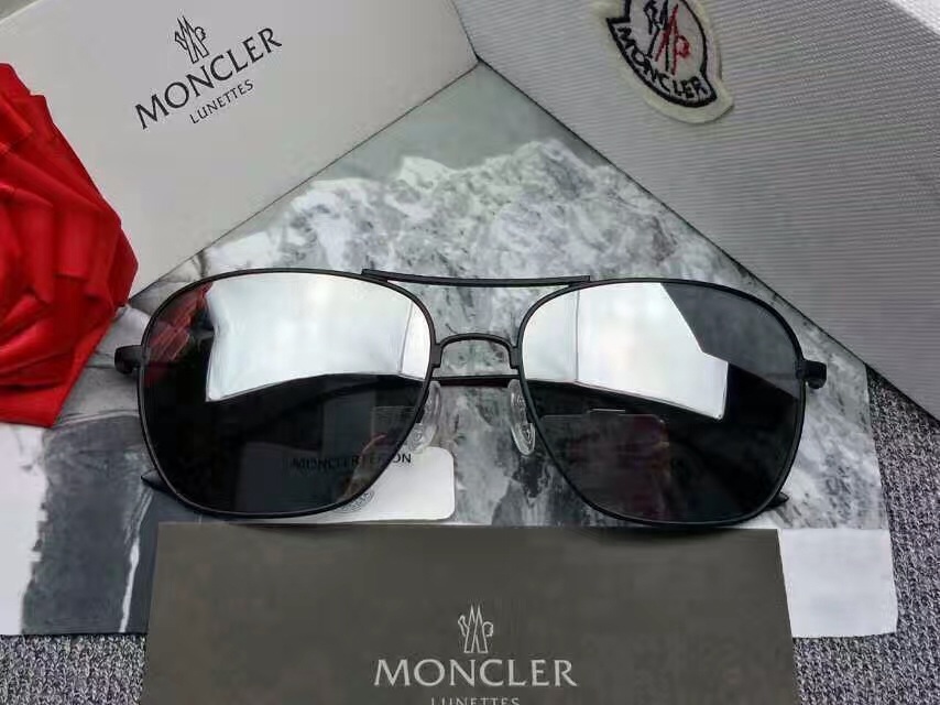 Moncler Sunglasses AAAA-013