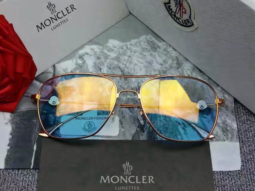 Moncler Sunglasses AAAA-014
