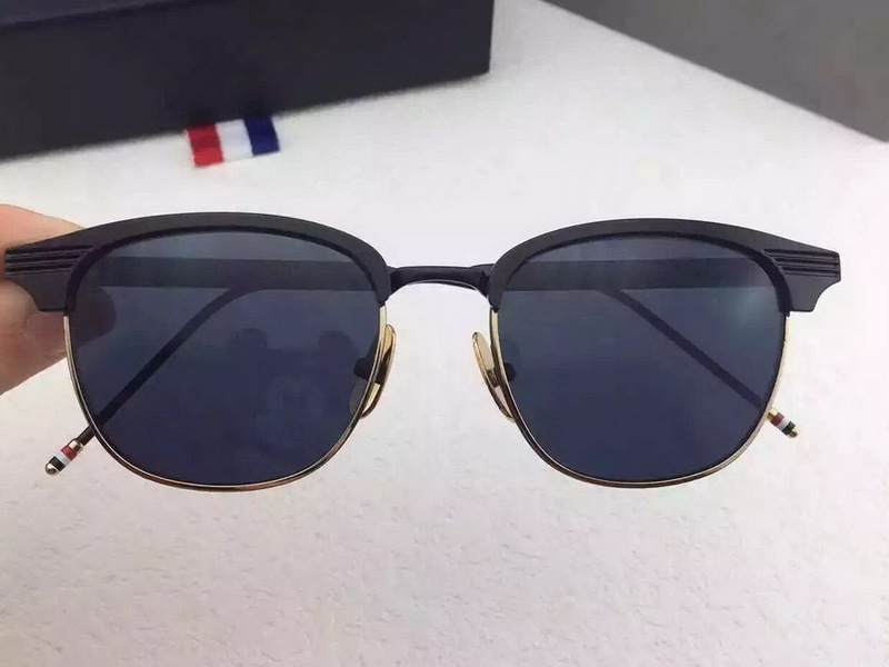 V Sunglasses AAAA-179