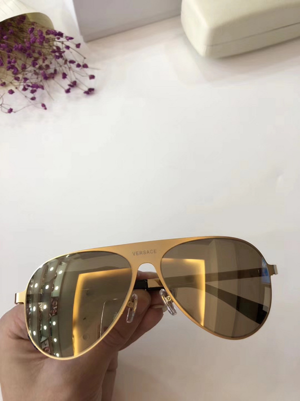 V Sunglasses AAAA-016