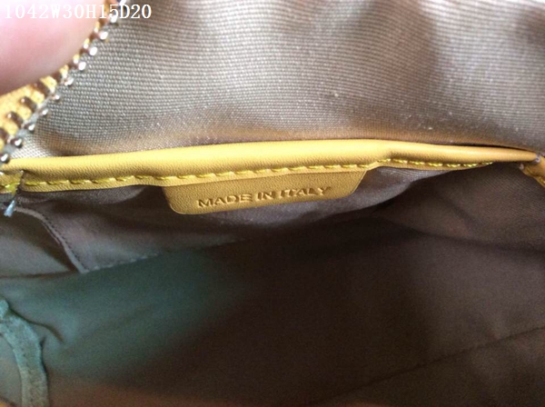 Burberry Handbags AAA-023