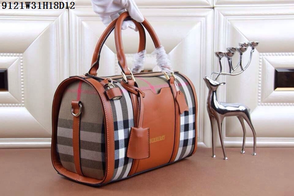Burberry Handbags AAA-026