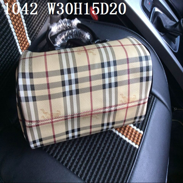 Burberry Handbags AAA-028
