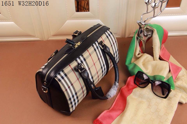 Burberry Handbags AAA-035