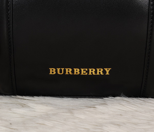 Burberry Handbags AAA-037