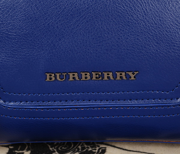 Burberry Handbags AAA-057