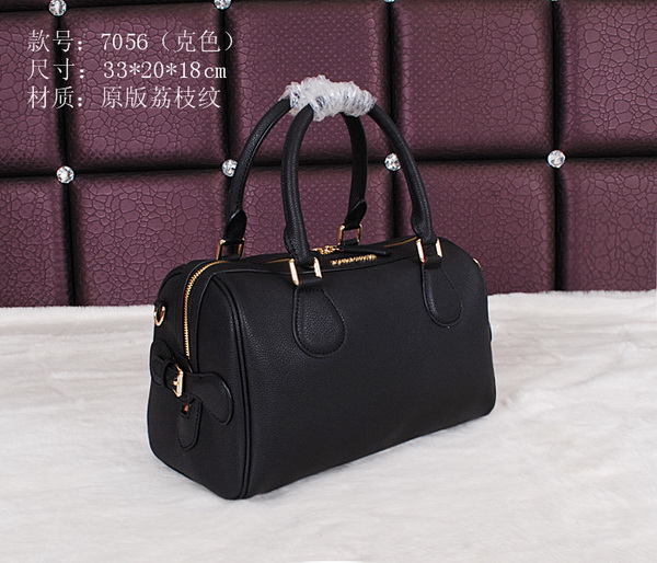 Burberry Handbags AAA-060