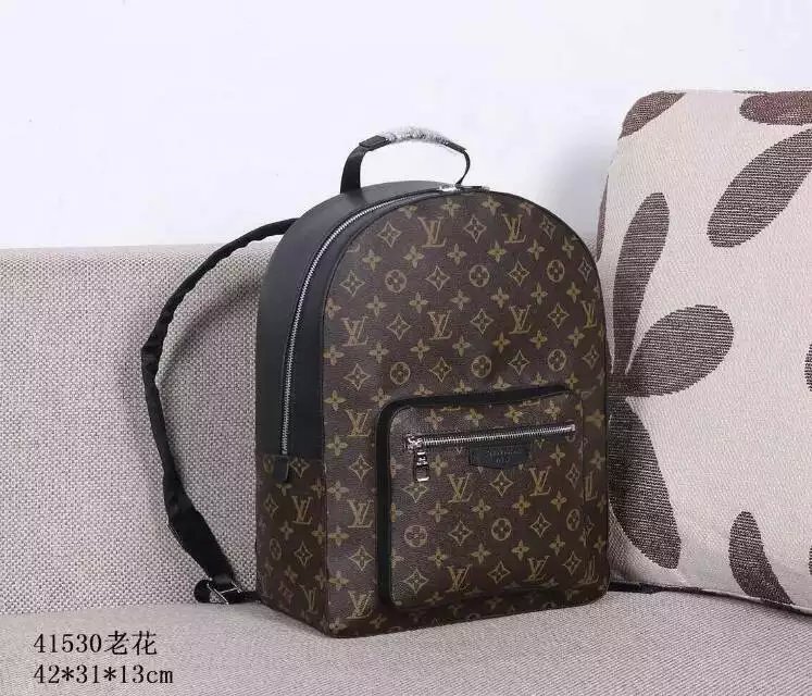 LV Backpack 1:1 Quality-043