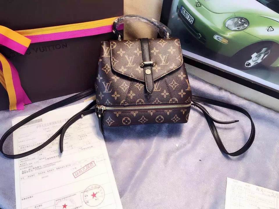 LV Backpack 1:1 Quality-059