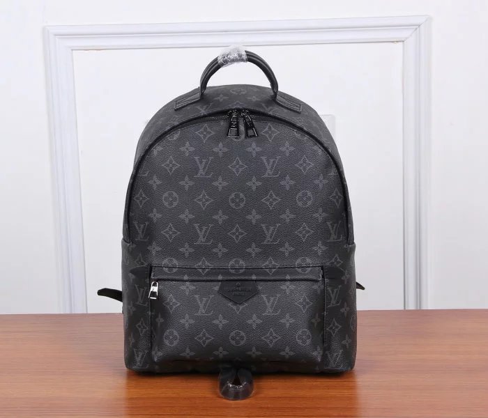 LV Backpack 1:1 Quality-084