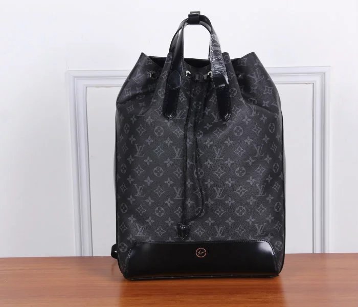 LV Backpack 1:1 Quality-086