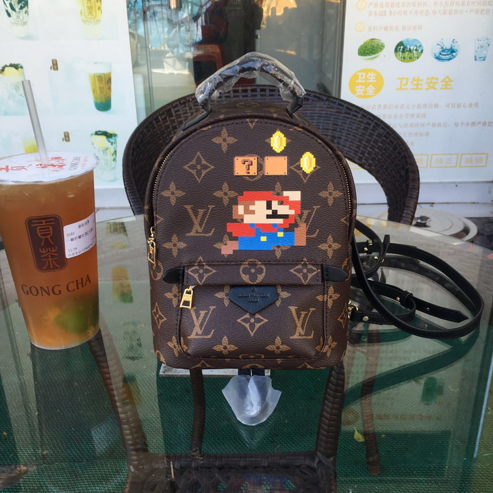 LV Backpack 1:1 Quality-092