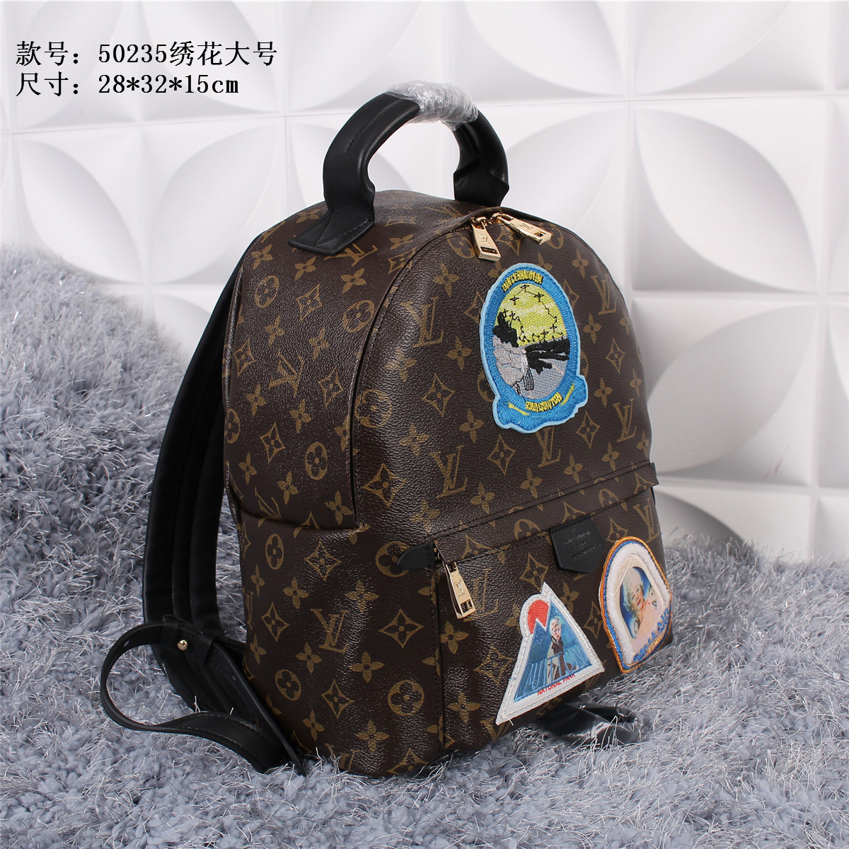 LV Backpack 1:1 Quality-099