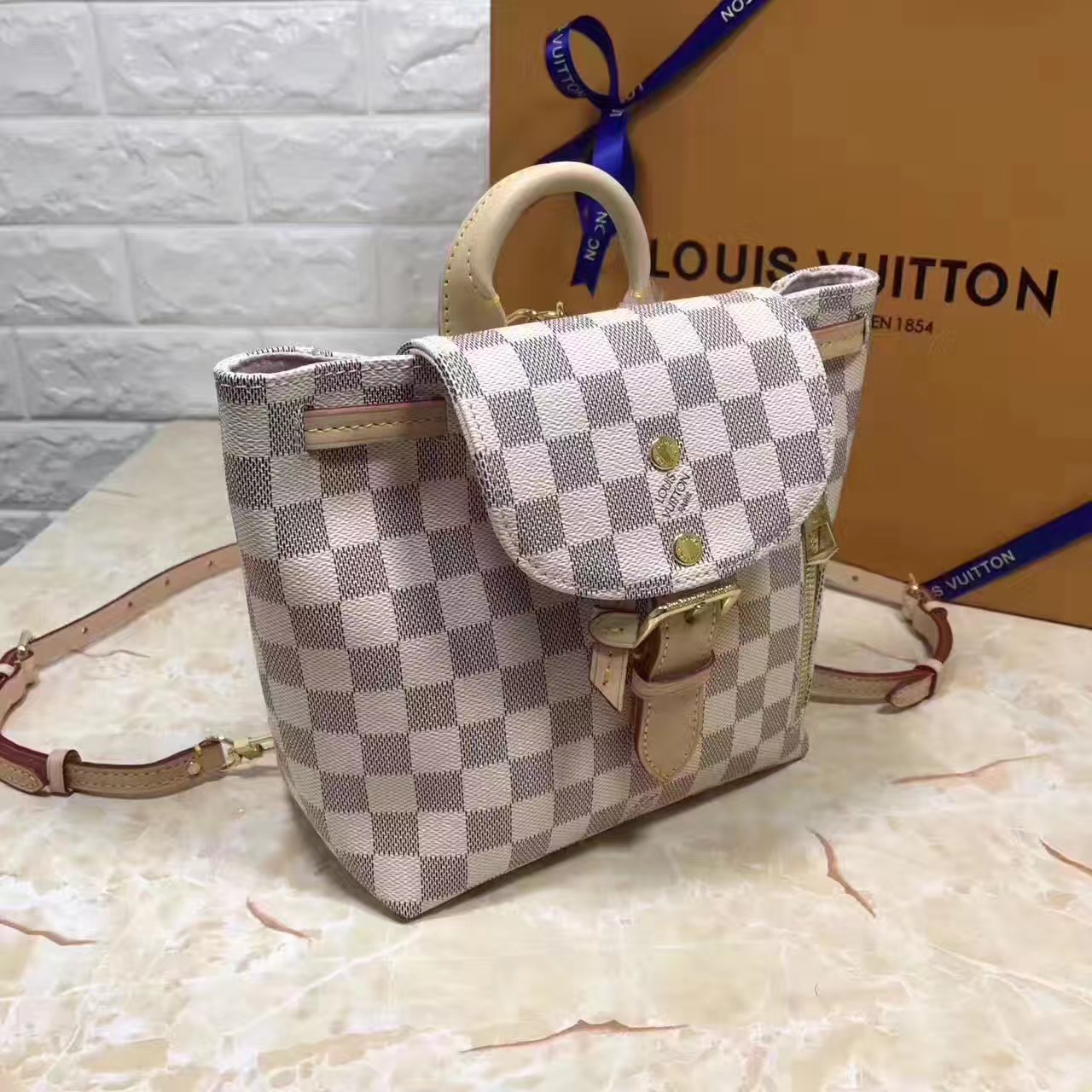 LV Backpack 1:1 Quality-120