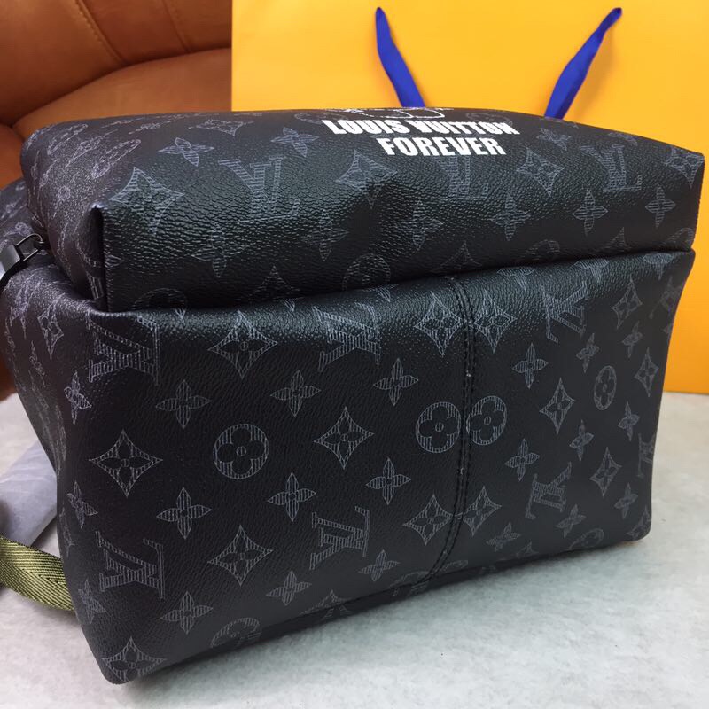 LV Backpack 1;1 Quality-136