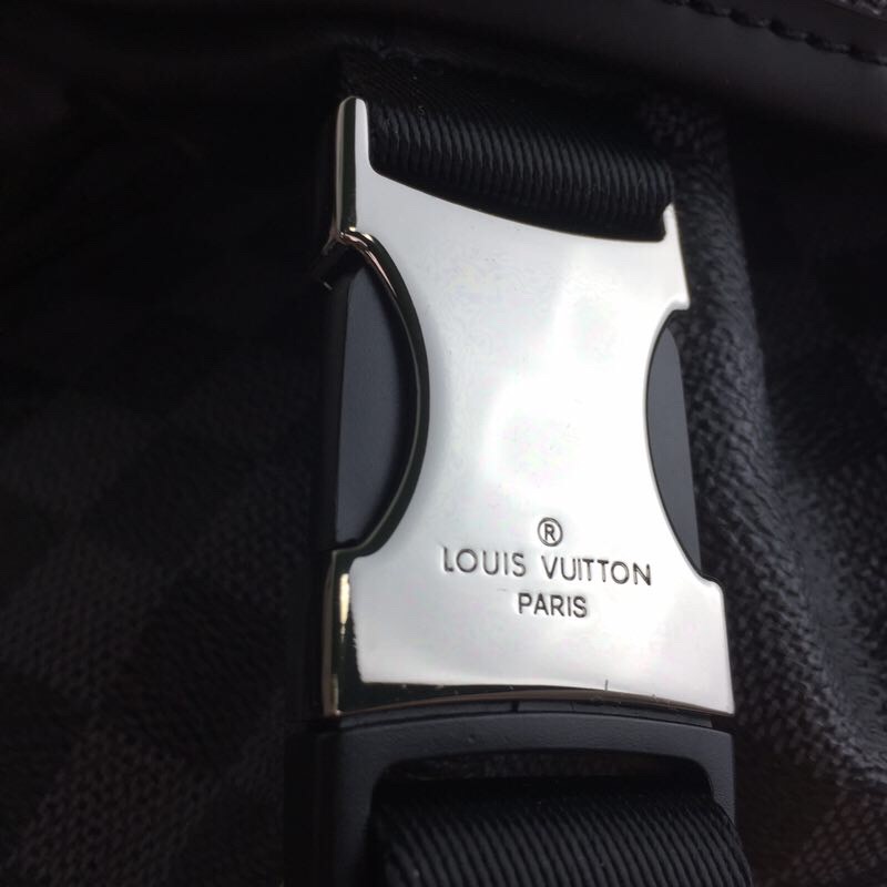 LV Backpack 1;1 Quality-137