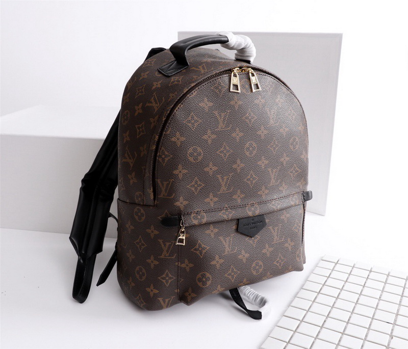 LV Backpack 1;1 Quality-149