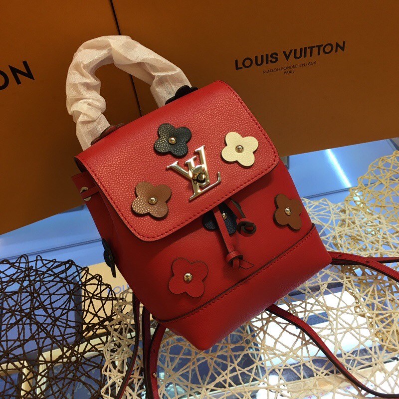 LV Backpack 1;1 Quality-153