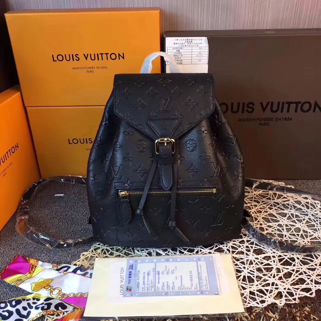 LV Backpack 1;1 Quality-186