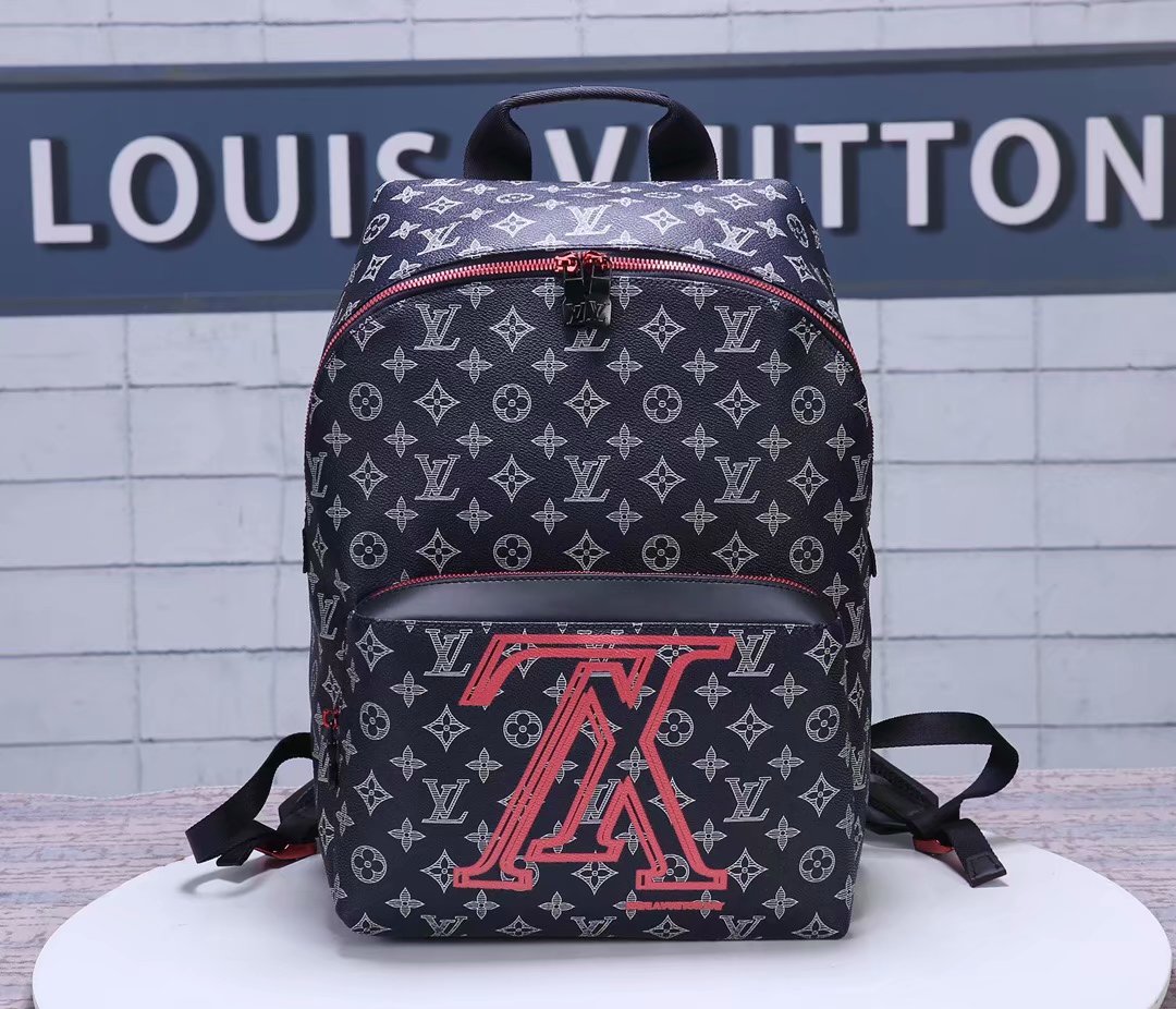 LV Backpack 1;1 Quality-195