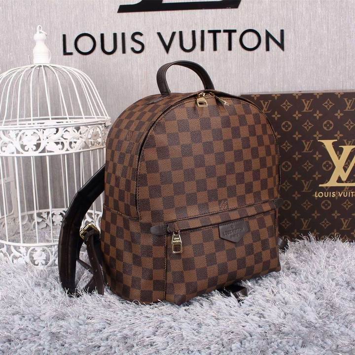 LV Backpack 11 Quality-027