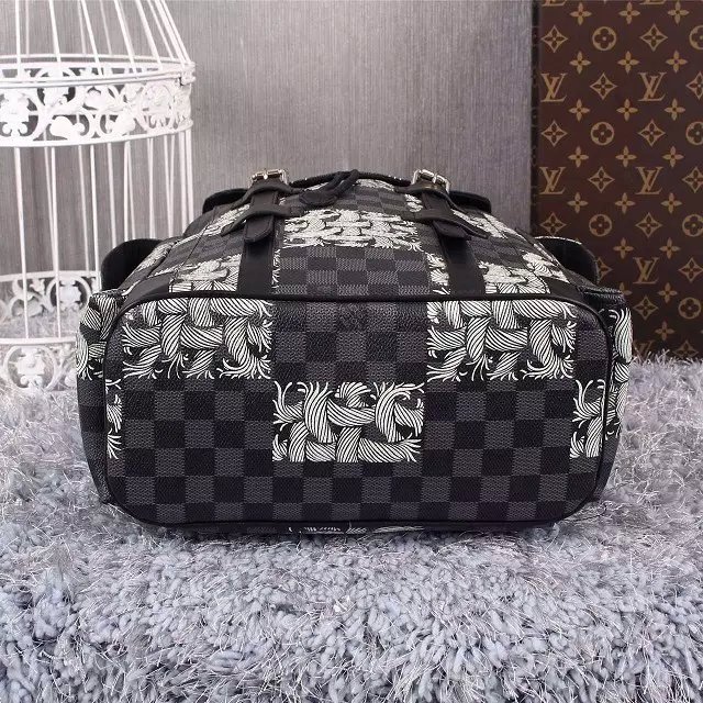 LV Backpack 11 Quality-035