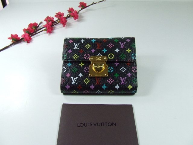 LV Wallet AAA-008