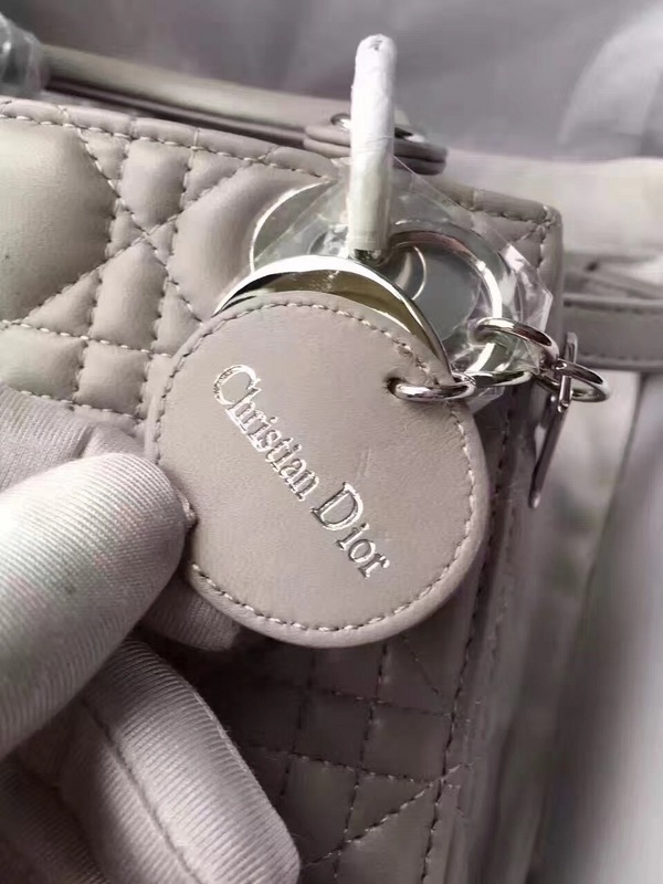Super Perfect Dior Hangbag-007